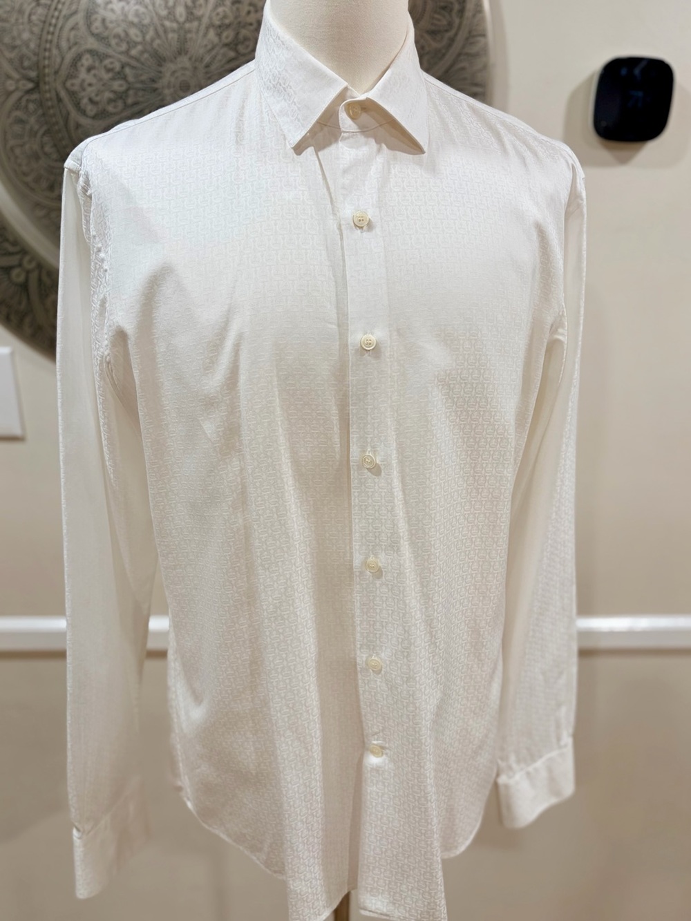 Salvatore Ferragamo white on white micro print button down - Size L - Picture 3 of 13